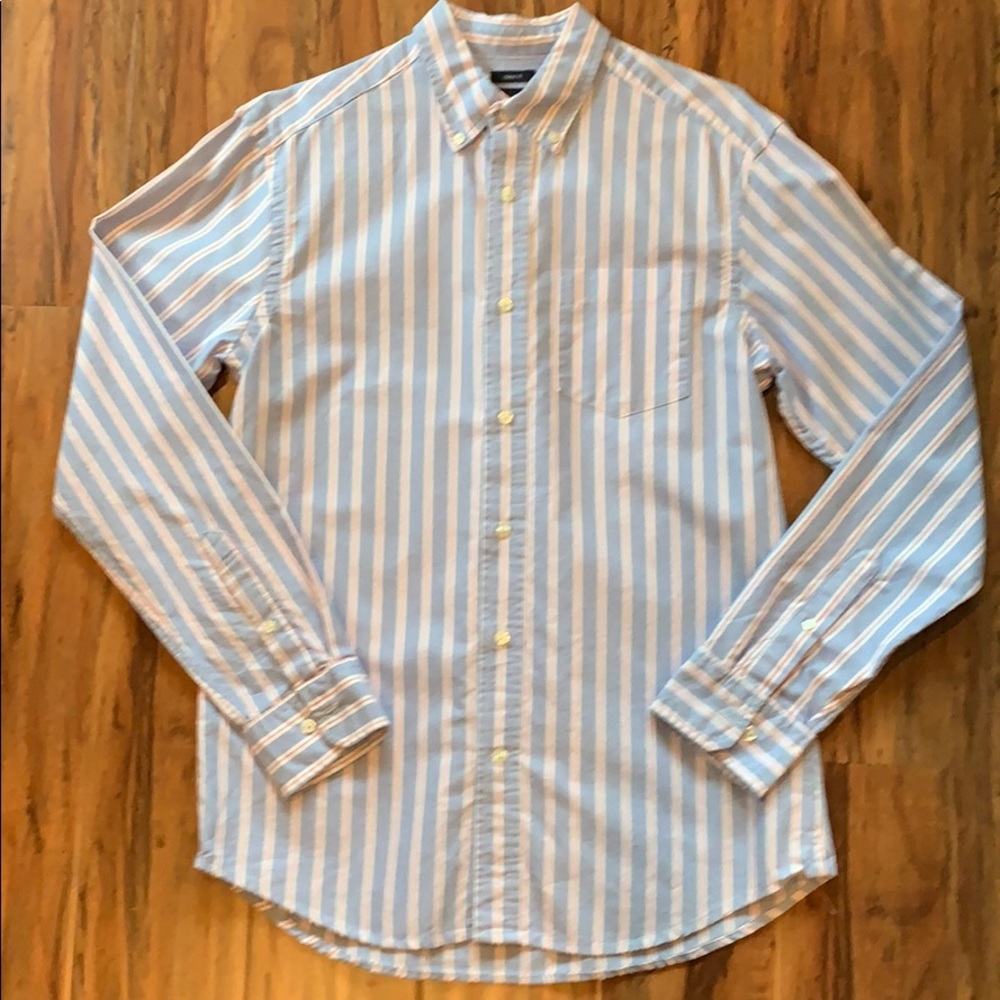 Gap casual button down shirt